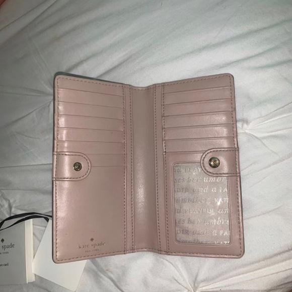 Kate spade wallet - Picture 2 of 4